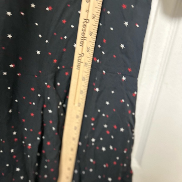 Yumi Kim Black Starts Print Chemise Dress Size Small - Picture 11 of 11